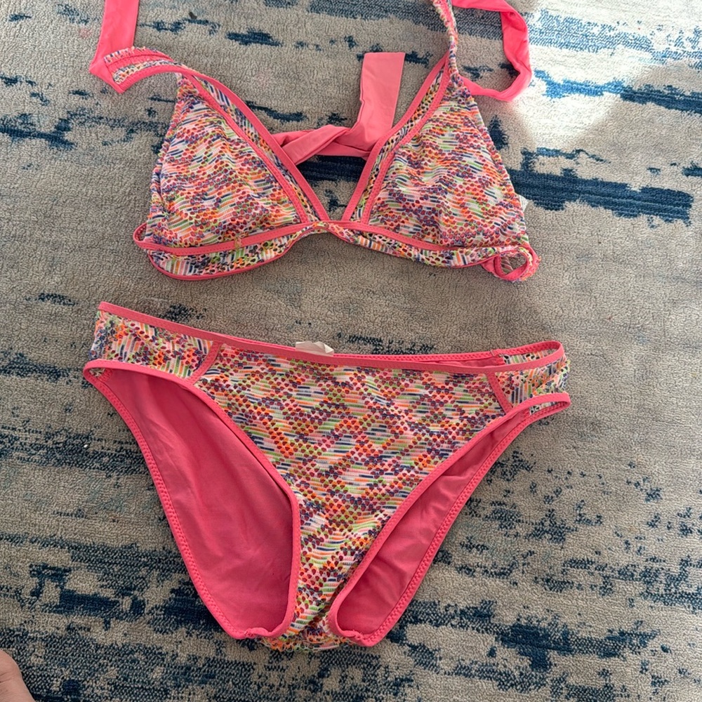 BECCA Courtney Reveal Crochet Bikini set